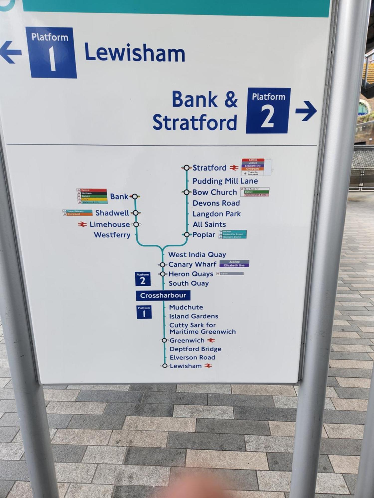 ロンドンCanary Wharf O2 Tower Bridgeアパートメント 部屋 写真